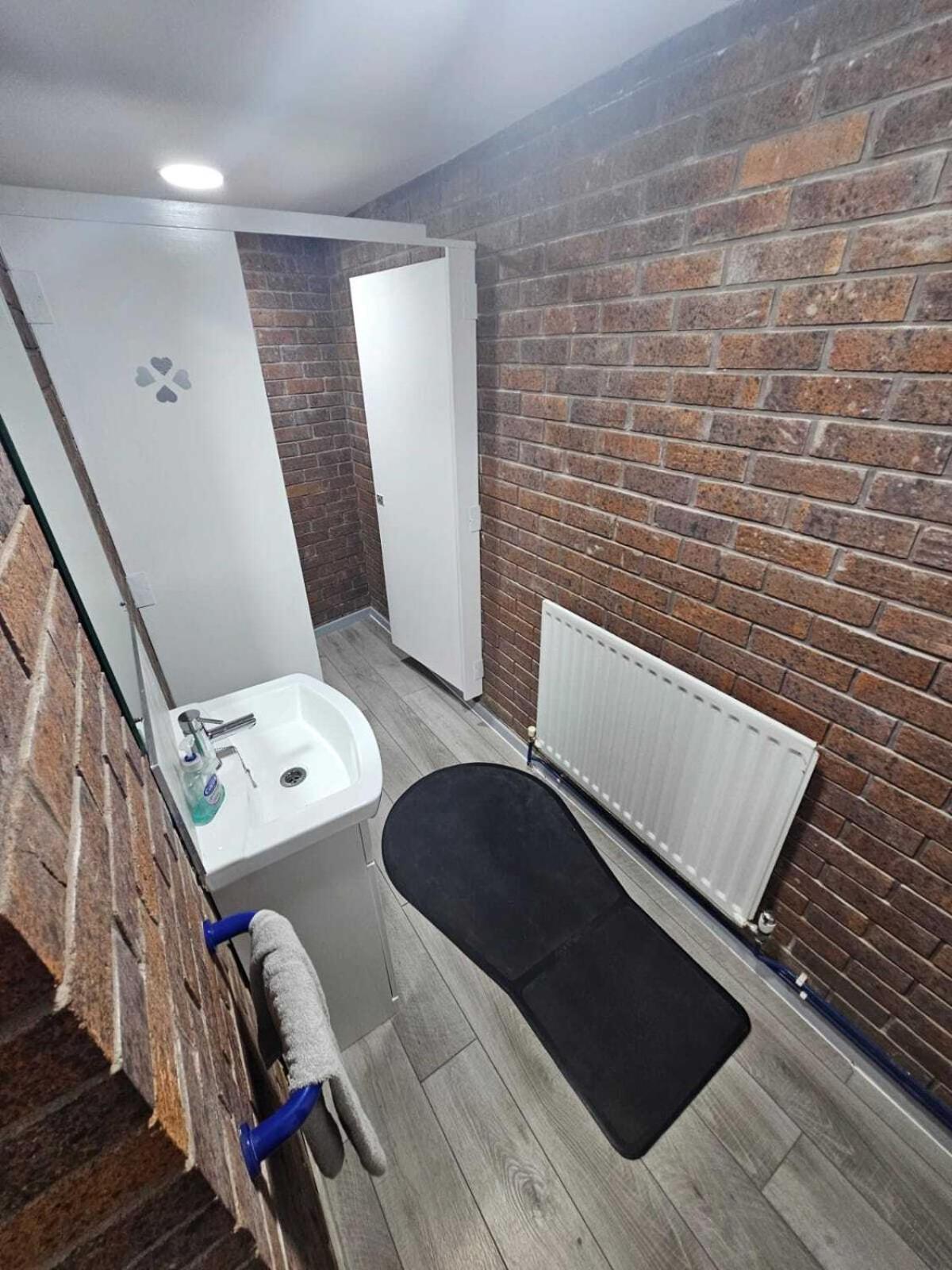 Queens Place - Rooms Brighton Ngoại thất bức ảnh